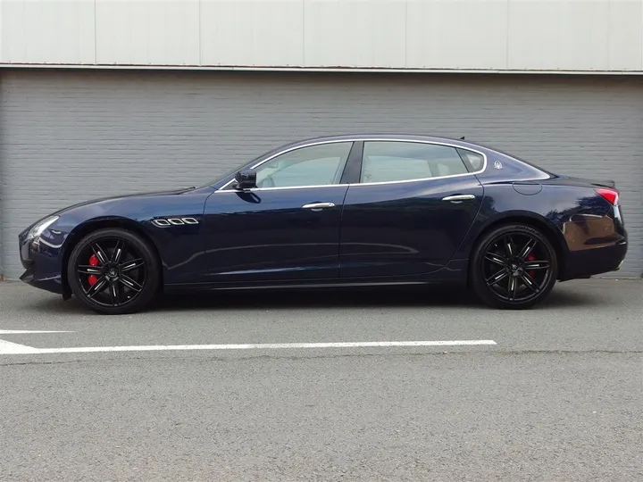 Maserati Quattroporte