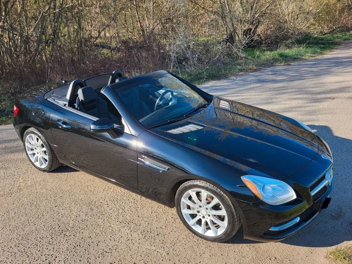 Mercedes-Benz SLK 300