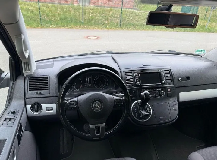 Volkswagen T5 Multivan