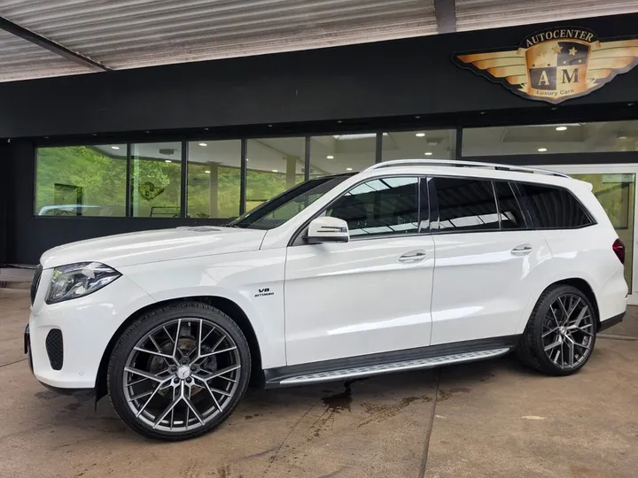 Mercedes-Benz GLS 400