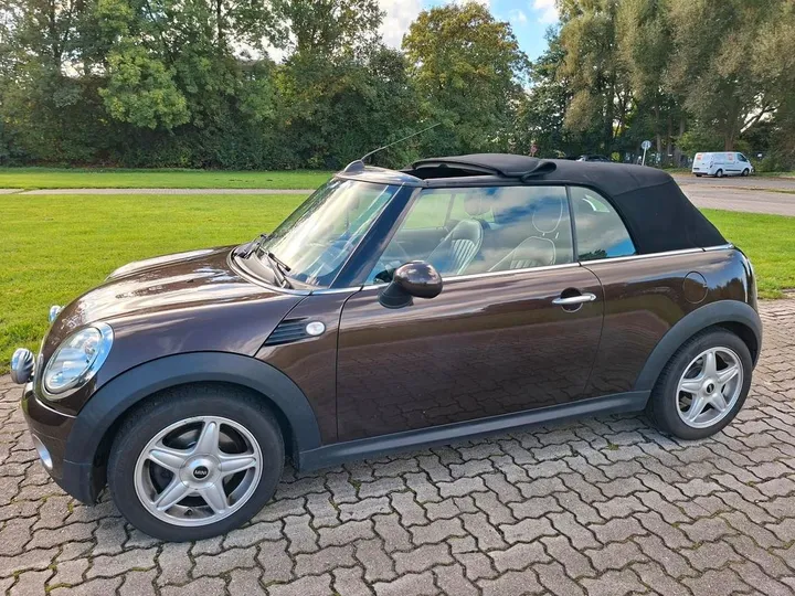 MINI Cooper Cabrio