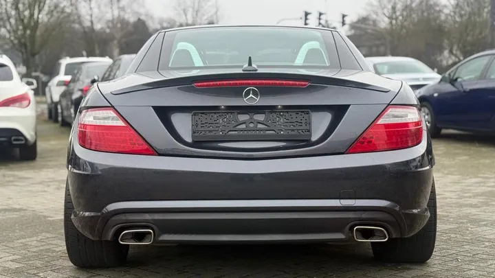 Mercedes-Benz SLK 350