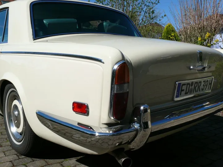 Rolls-Royce Silver Shadow