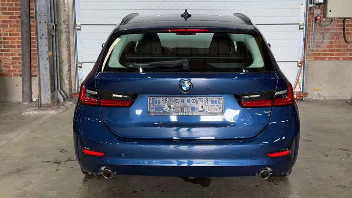 BMW 318