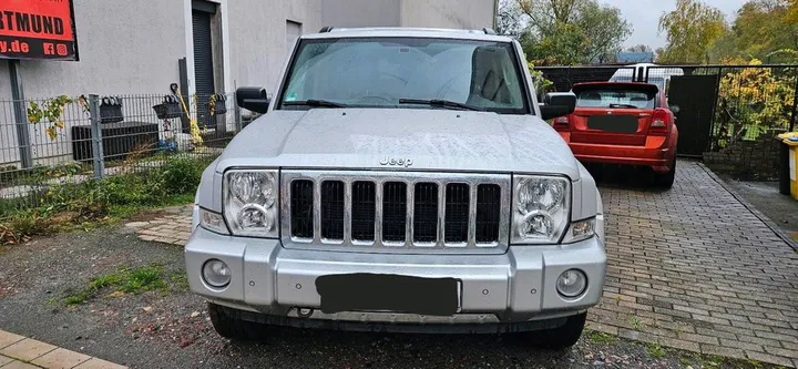 Jeep Commander
