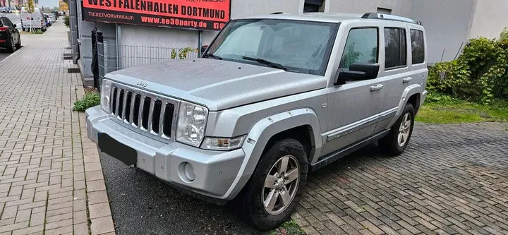 Jeep Commander
