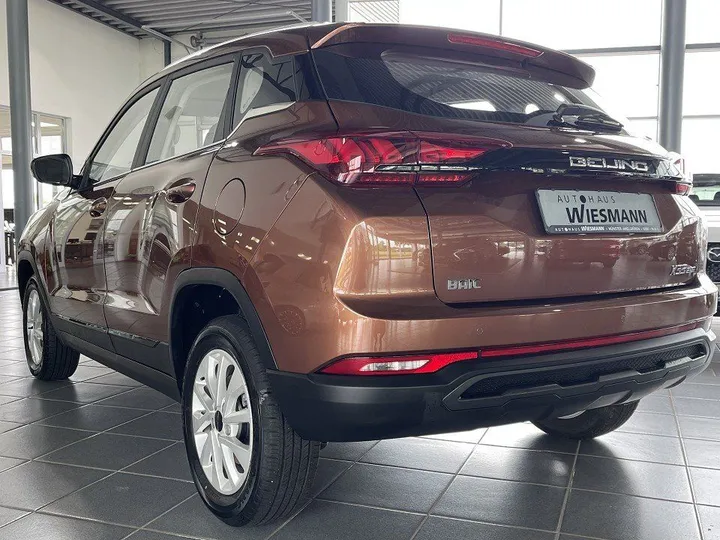 BAIC Beijing X35