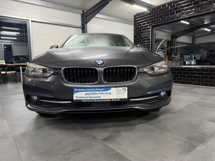 BMW 320