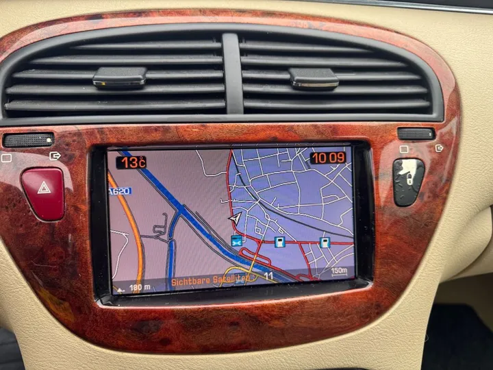 Peugeot 607