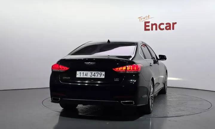 Hyundai Genesis