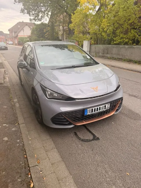 Cupra Born