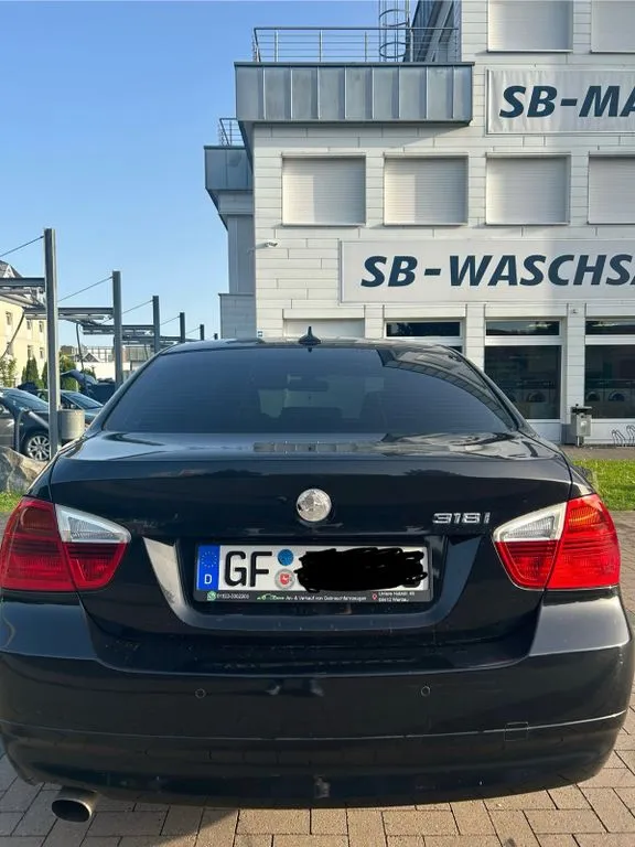 BMW 318