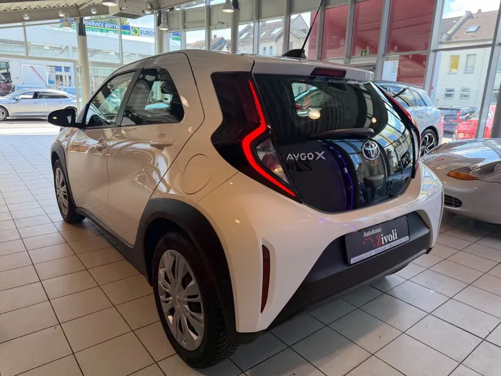 Toyota Aygo (X)