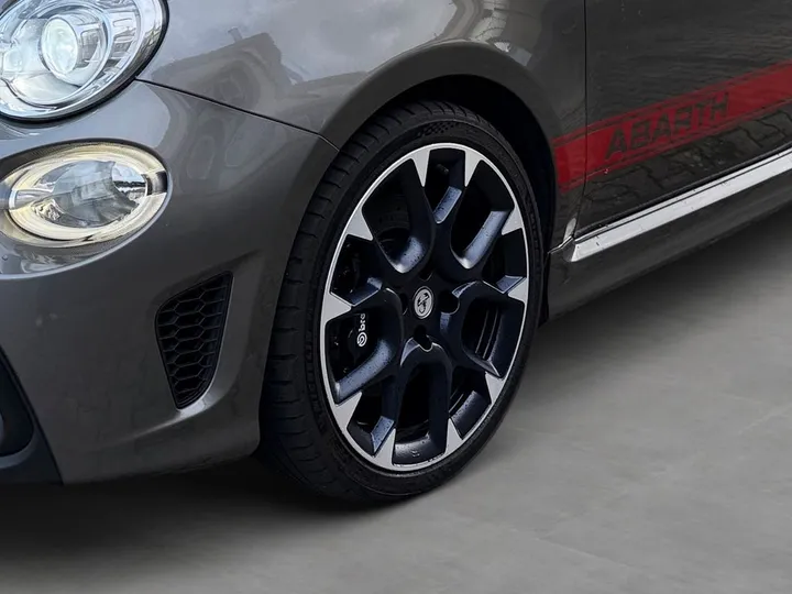 Abarth 595 Competizione