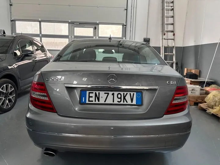 Mercedes-Benz C 200