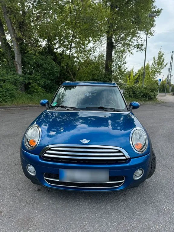 MINI Cooper Clubman