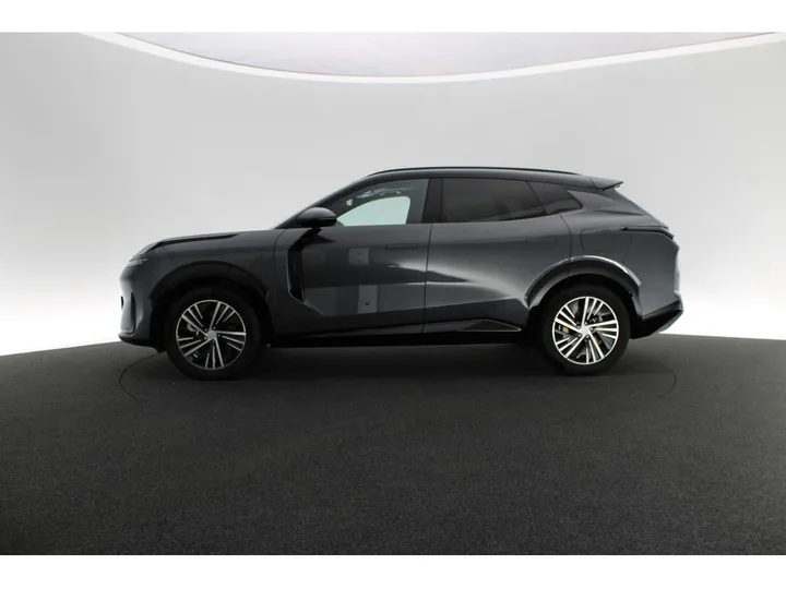 Lynk&Co 08