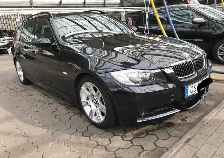 BMW 325
