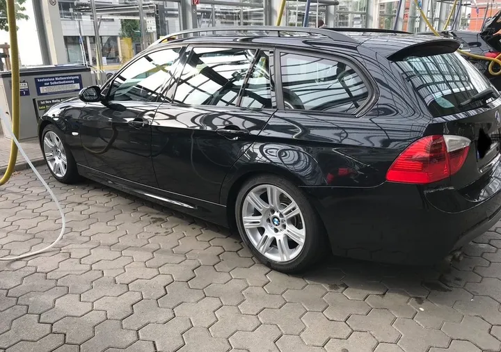 BMW 325