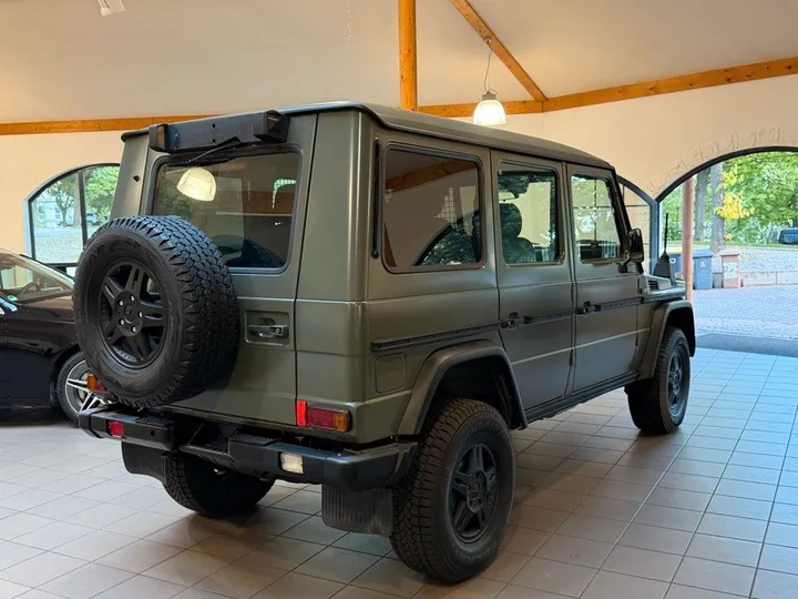 Mercedes-Benz G 280