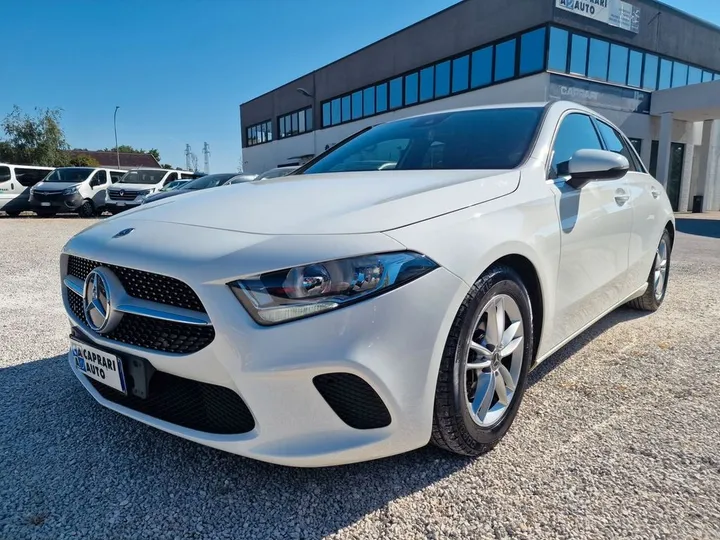 Mercedes-Benz A 180