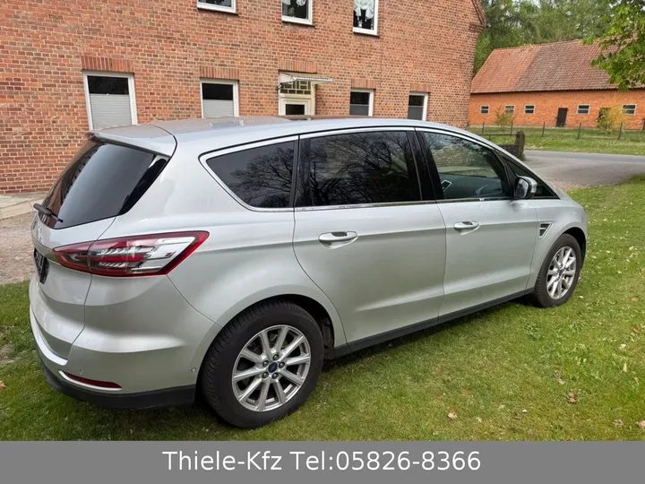Ford S-Max