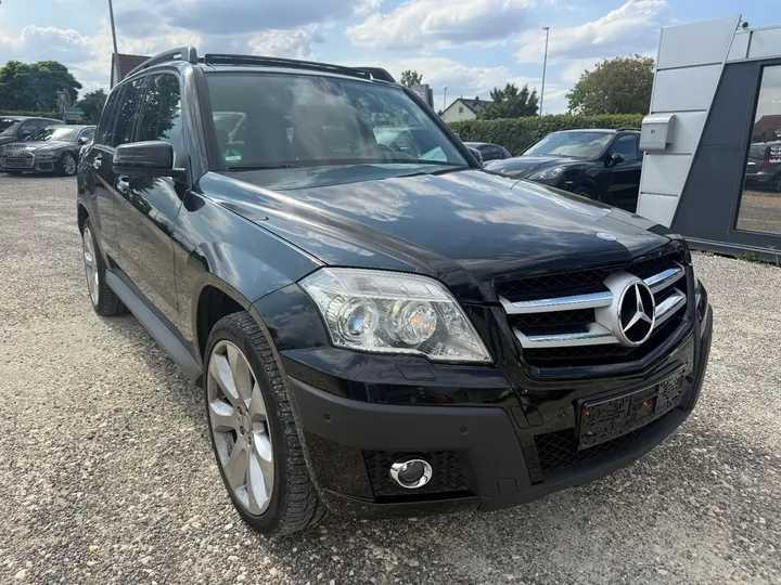 Mercedes-Benz GLK 320