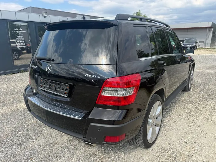 Mercedes-Benz GLK 320