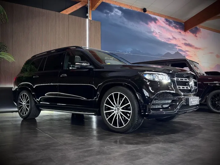 Mercedes-Benz GLS 400