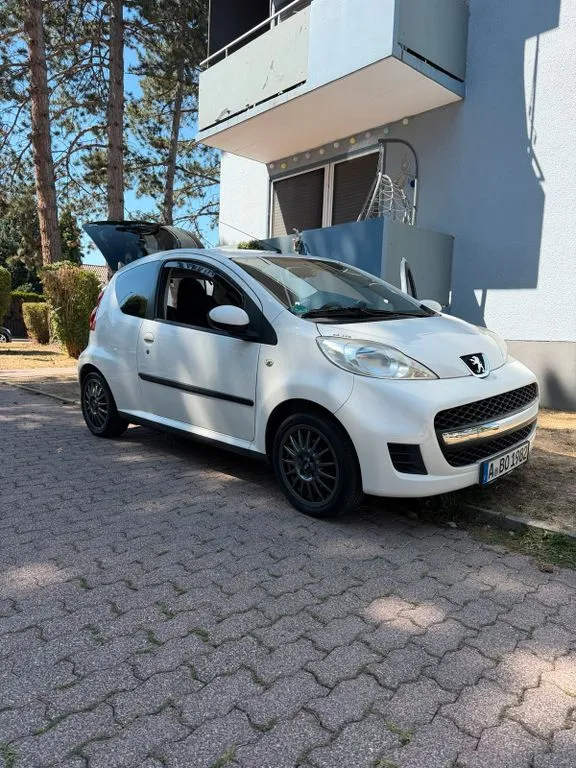 Peugeot 107