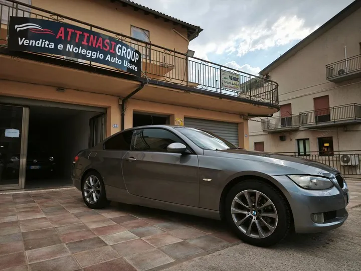 BMW 320