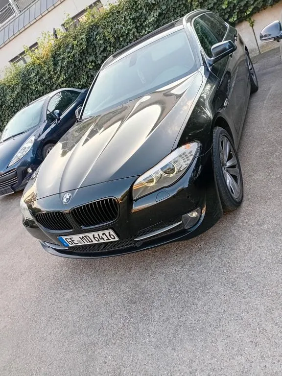 BMW 525