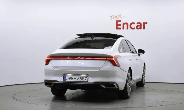 Kia K8