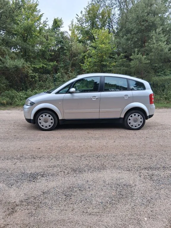 Audi A2