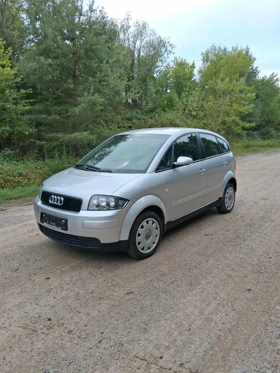Audi A2