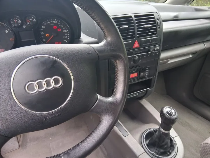 Audi A2