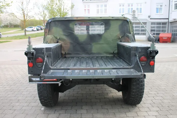 Hummer H1