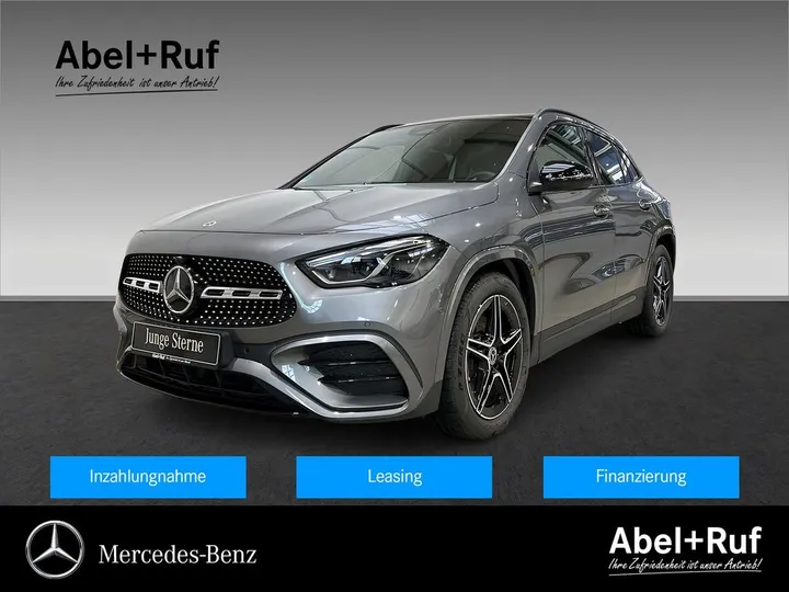 Mercedes-Benz GLA 220