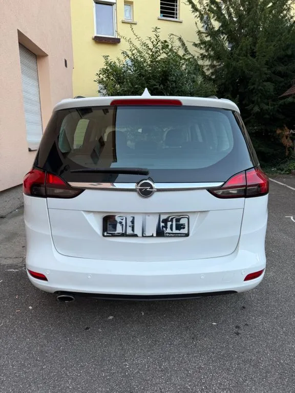 Opel Zafira Tourer