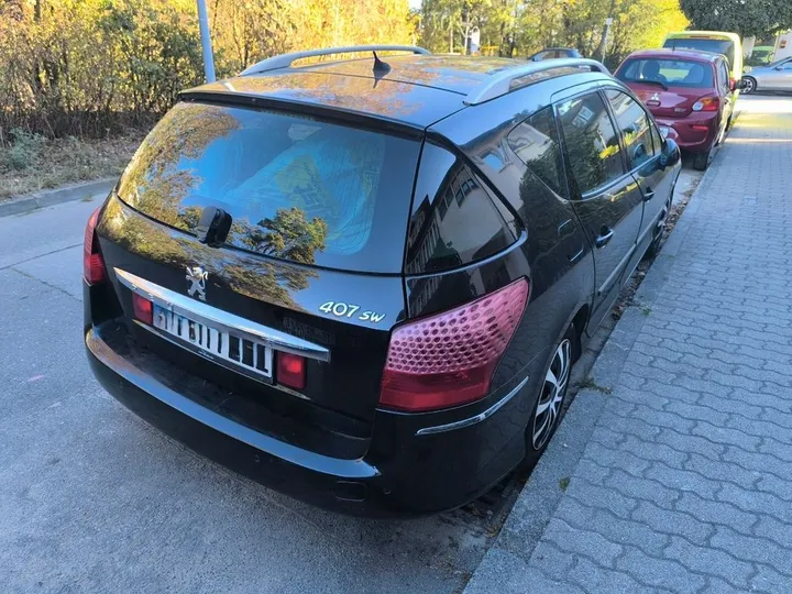 Peugeot 407