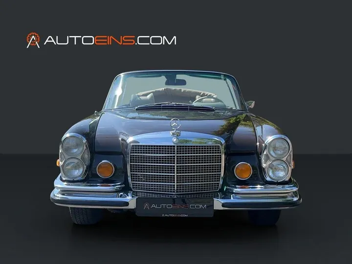 Mercedes-Benz 280