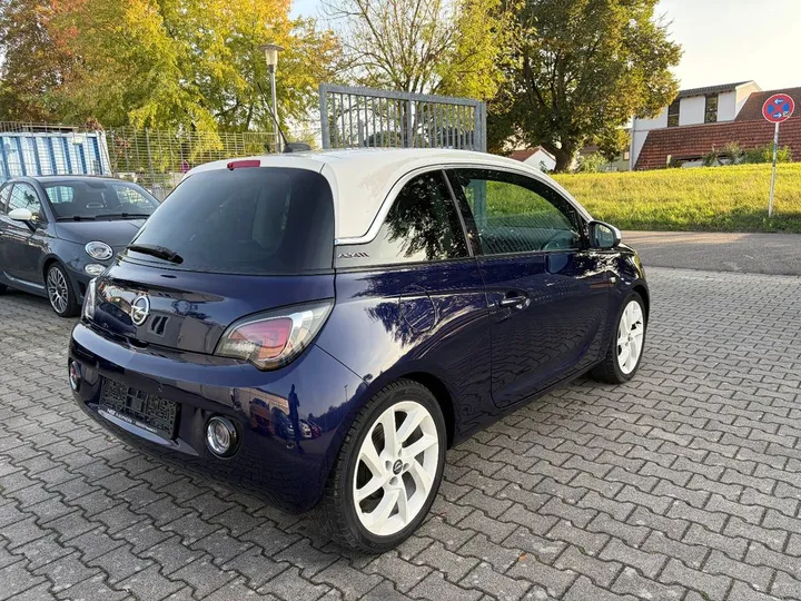 Opel Adam
