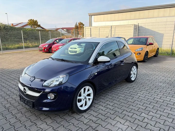 Opel Adam