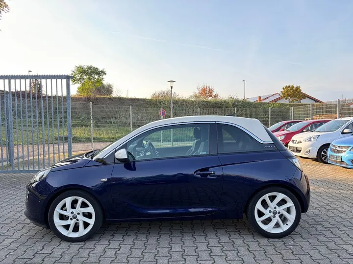 Opel Adam