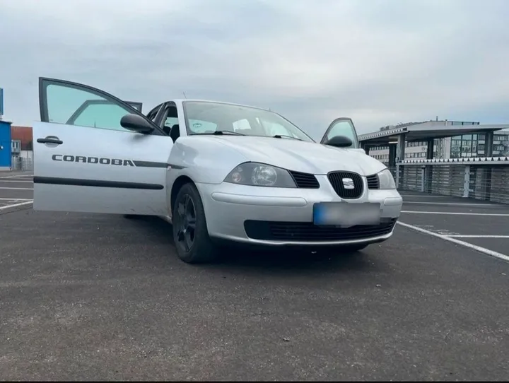 Seat Cordoba
