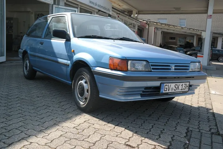Nissan Sunny