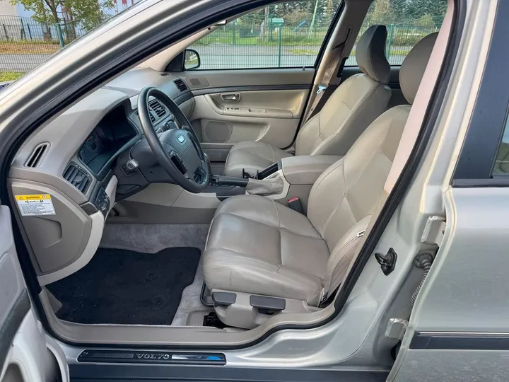Volvo S80