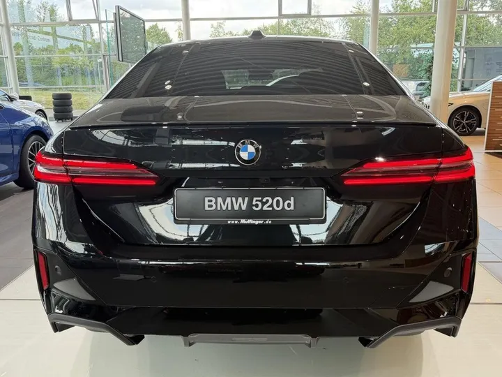 BMW 520