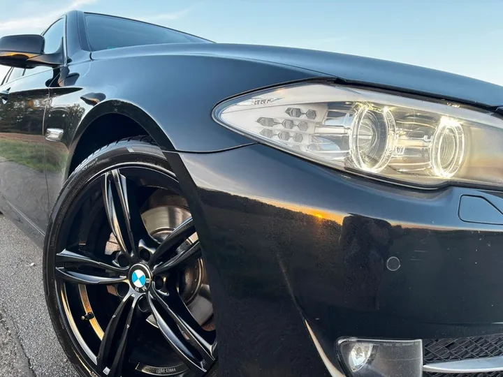 BMW 523