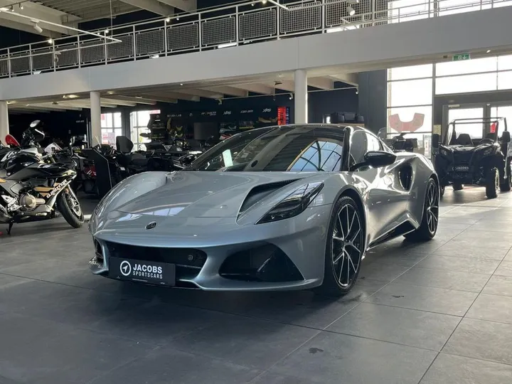 Lotus Emira